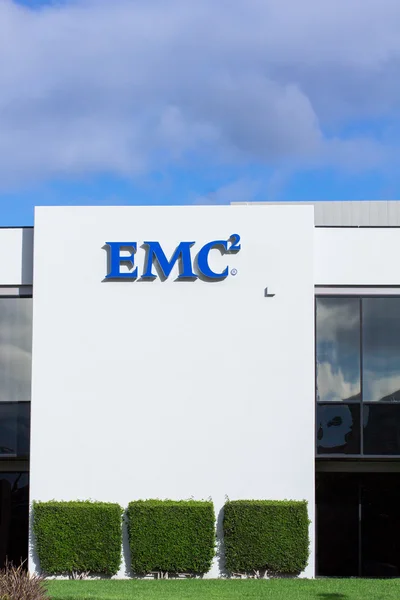 EMC faciliteit in silicon valley — Stockfoto