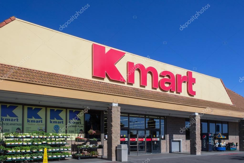 Kmart retail store exterior – Stock Editorial Photo © wolterke #45331931