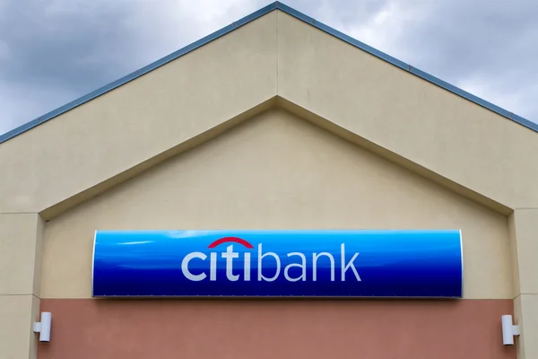 Banco do Citibank exterior e sinal — Fotografia de Stock