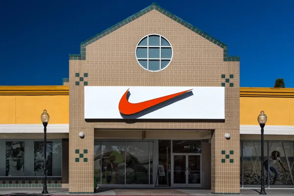 Nike mağazası dış cephe — Stok fotoğraf
