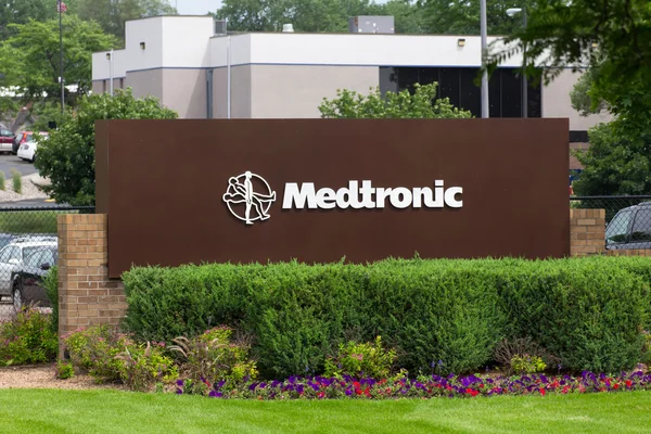 Medtronic hoofdkantoor campus — Stockfoto