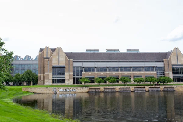 Medtronic hoofdkantoor campus — Stockfoto