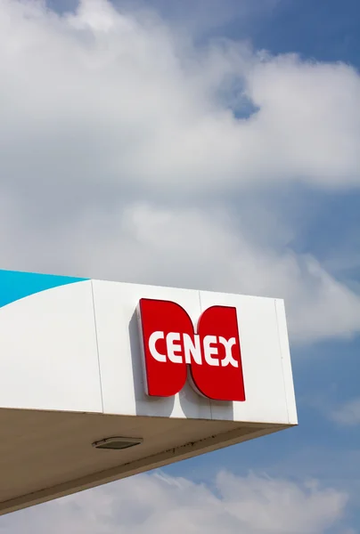 Cenex bensinstation exteriör — Stockfoto