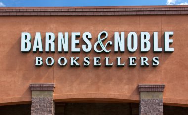 Barnes ve noble mağazası dış cephe