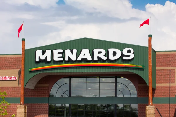 Menards κατάστημα εξωτερικά — Φωτογραφία Αρχείου