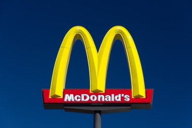 büyük mcdonald's işareti
