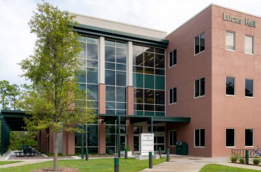 FORT MYERS, FL, USA - JULY 6, 2022:  Daveler and Kauanui School of Entrepreneurship at Florida Gulf Coast University.