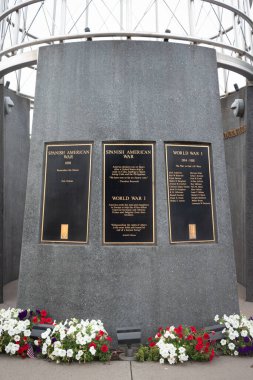 STILLWATER, MN, USA - AUGUST 24, 2022: Spanish American War Placard at Stillwater Minnesota Veterans Memorial.