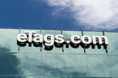 Fort Lauderdale, FL, ABD - 4 Temmuz 2022: Etags.com şirket genel merkezi dış ve ticari marka logosu.
