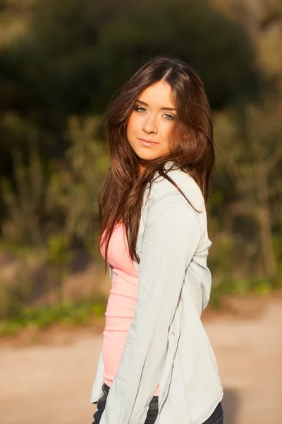 Young beautiful young woman portrait — Stock Photo, Image