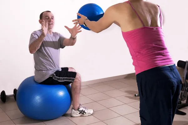 kişisel bir eğitmen ile excersise