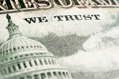 Amerikan kağıt parası. Capitol 'ü gösteren 50 dolarlık banknotun bir parçası. ABD banknotları yakın plan. Kamu borcu ve Amerikan doları hakkında bir resim. Tahviller ve hazineler. Makro