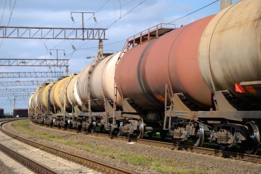 madeni yağ için demiryolu tanklar