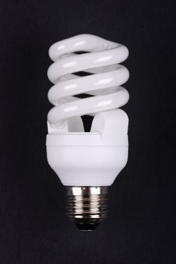 enerji tasarruflu ampul üzerinde siyah