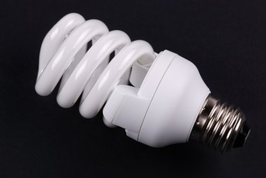 enerji tasarruflu ampul üzerinde siyah