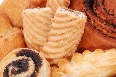 arka plandan farklı taze çörek