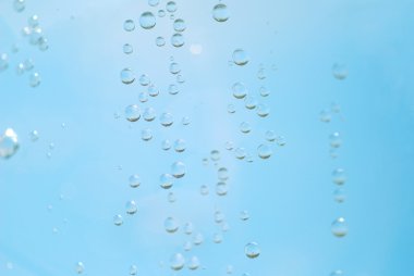 arka plandan su hava kabarcıkları