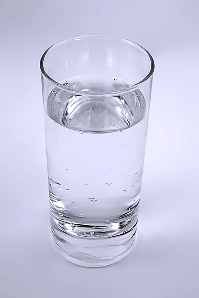 Een glas met vers soda water — Stockfoto