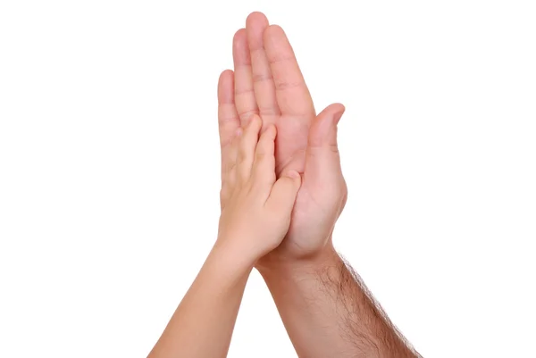 Stringere la mano del bambino e del padre — Foto Stock
