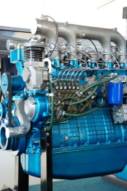 bir vitrin yeni motor