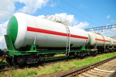 Petrol Tankları demiryolu taşımacılığında