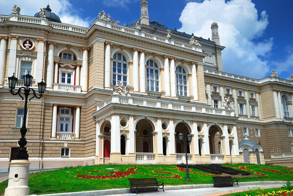 Общественный оперный театр Одессы
