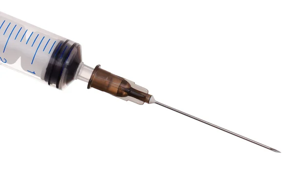 Uma seringa de 5ml e agulha isoladas — Fotografia de Stock