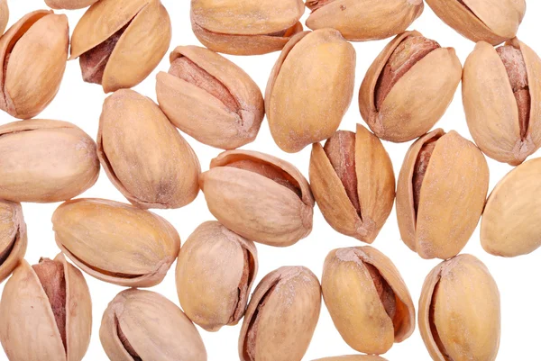 Pistachos aislados en blanco — Foto de Stock