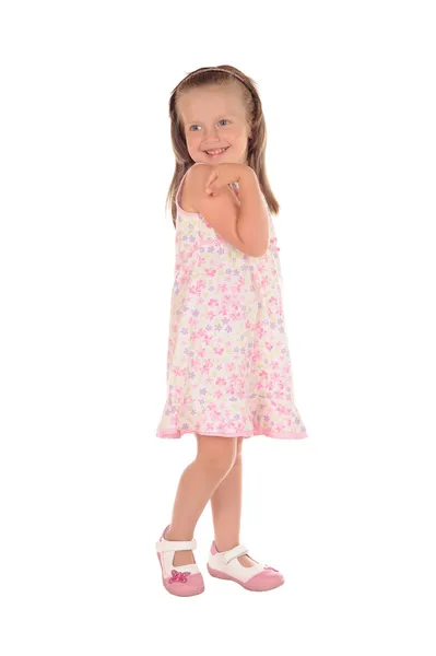 Kleines Mädchen posiert und lächelt — Stockfoto