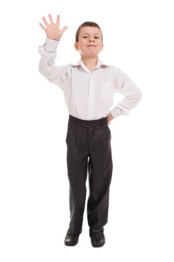 Çocuğa beş parmağını göster