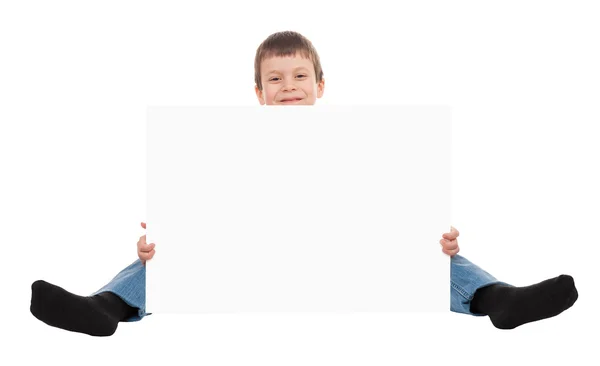 Хлопчик з чистим паперовим аркушем — стокове фото