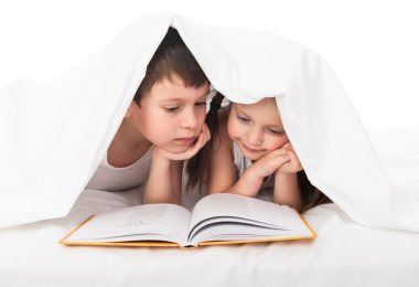 Childs'ın yatakta kitap okumak