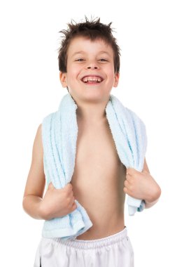 ıslak saçlı çocuk