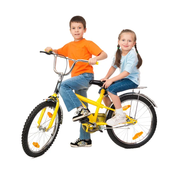 Chłopiec na rowerze — Zdjęcie stockowe
