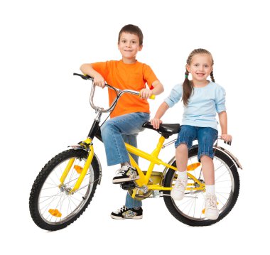 erkek ve kız bisiklet üzerinde beyaz izole