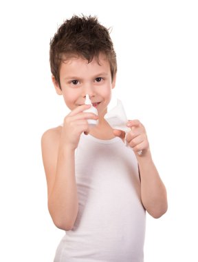 ıslak saç çocuk beyaz bir duygu ile