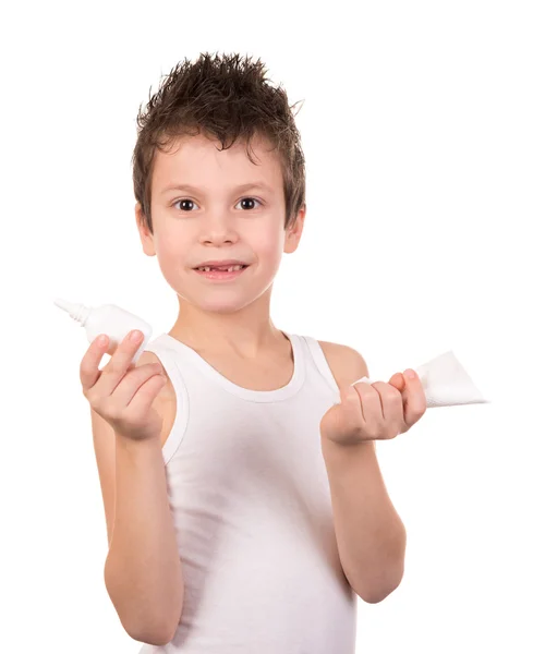 Molhado cabelo menino com emoção no branco — Fotografia de Stock