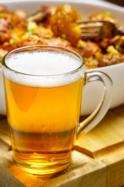 Tasty Lunch Rural Style Healthy Food Glass Beer Fried Chicken — Stock Photo, Image