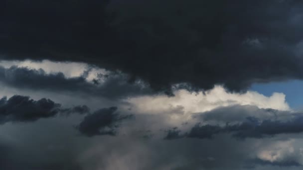 Hintergrund Der Dunklen Dramatischen Himmel Mit Stürmischen Wolken Zeitraffer Vor — Stockvideo