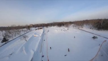 Sibirya 'da snowboard yapmak (Rusya)