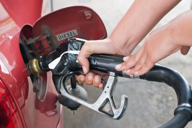 daha fazla gaz lazım