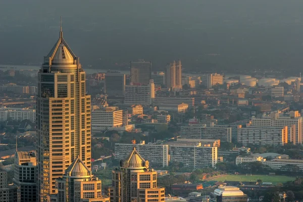 Tramonto dorato a Bangkok — Foto Stock