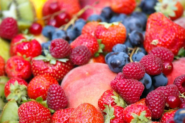 Vivid fruit assortment — Stock Photo, Image