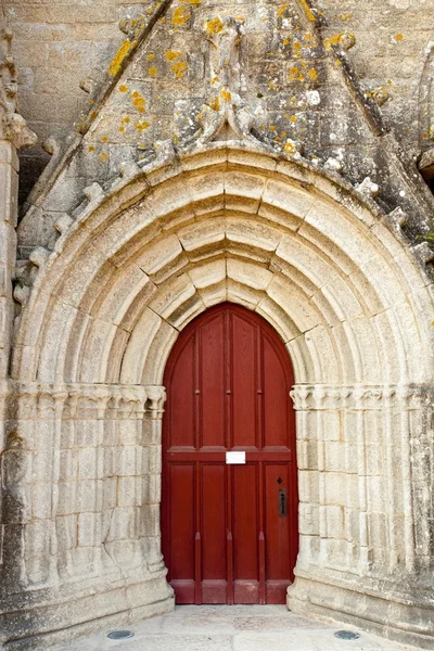 Porta della chiesa rossa — Foto Stock