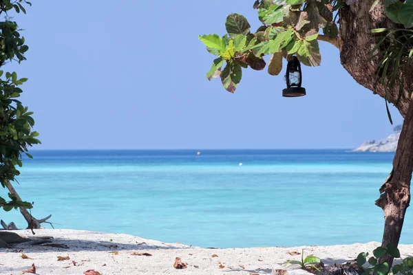 Island tropical beach — Stock Photo, Image