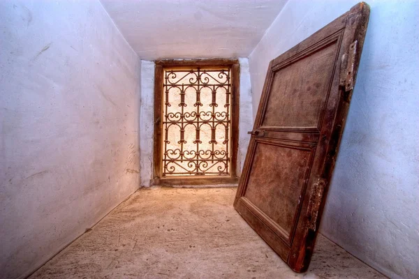 Arabian κλείστρου και παράθυρο — Φωτογραφία Αρχείου