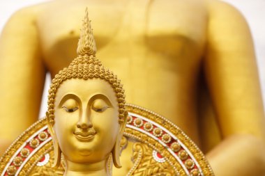 Altın Buda kafası