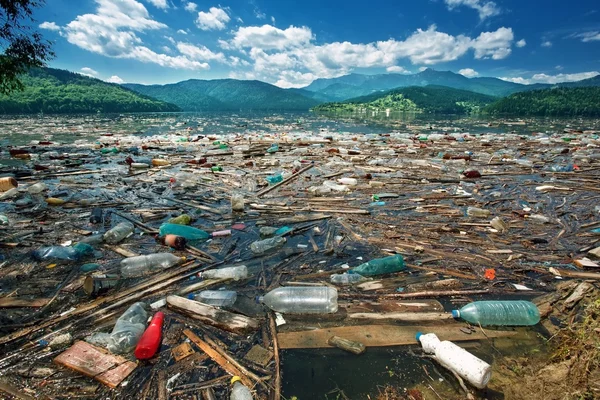 Polluted beautiful landscape — Stock Photo, Image