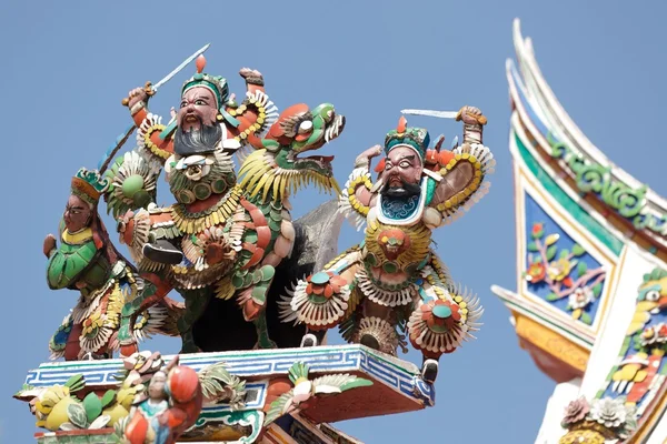 Chinese temple sculptures — Stock Photo, Image