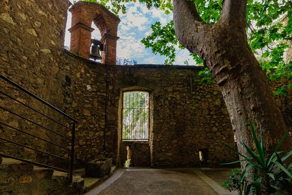Binnenplaats Van Saint Antoine Hermitage Gorges Galamus Frankrijk — Stockfoto